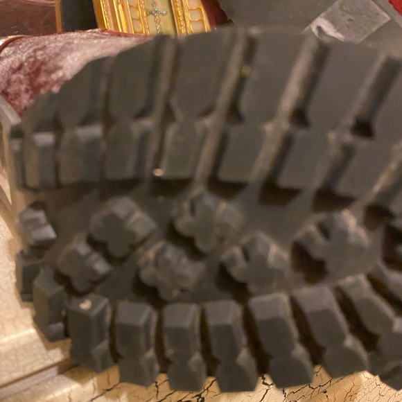 Multi-Fabric Burgundy Boots - Picture 7 of 12